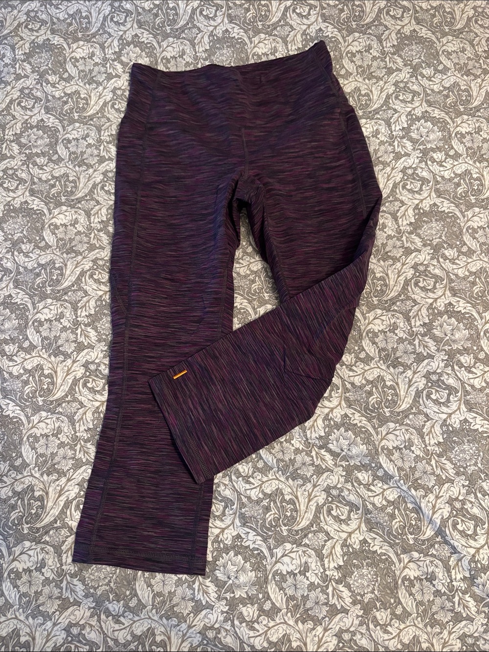 Lucy Purple Marled Capri Pants